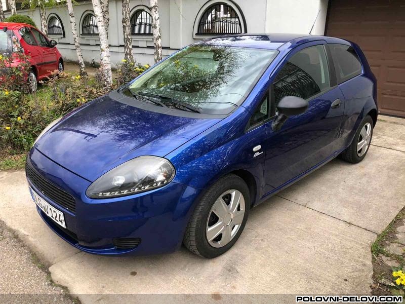 Fiat  Grande Punto 1.2 B Kompletan Auto U Delovima