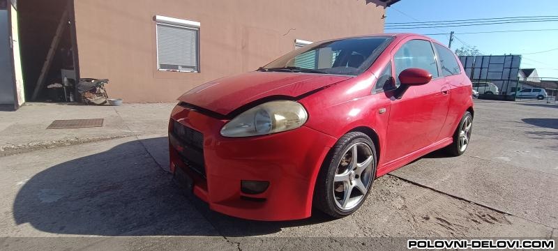 Fiat  Grande Punto 1.9 Jtd Kompletan Auto U Delovima