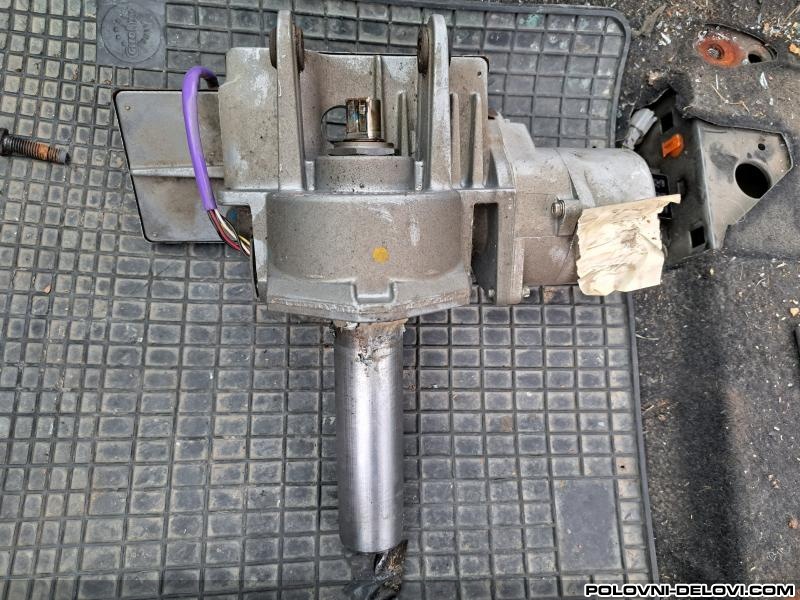 Fiat  Grande Punto City Servo Razni Delovi