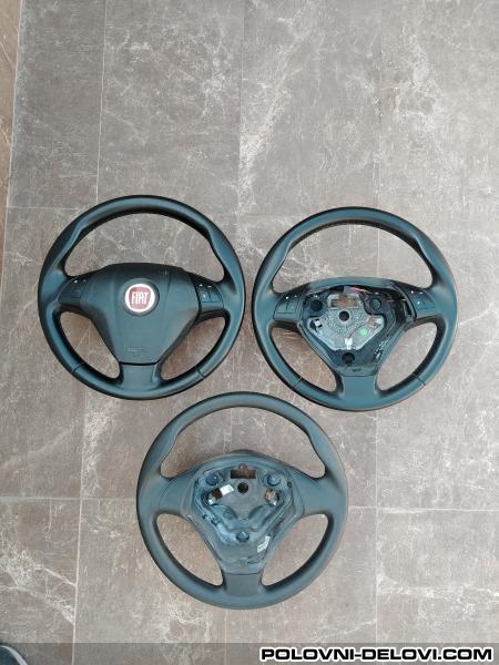 Fiat  Grande Punto  Enterijer