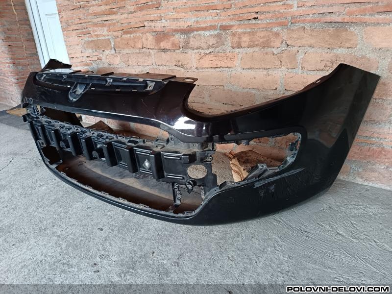 Fiat  Grande Punto Evo Prednji Branik 09-12