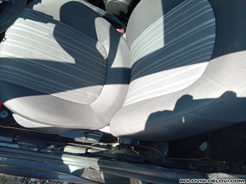 Fiat  Grande Punto Mjtd Enterijer
