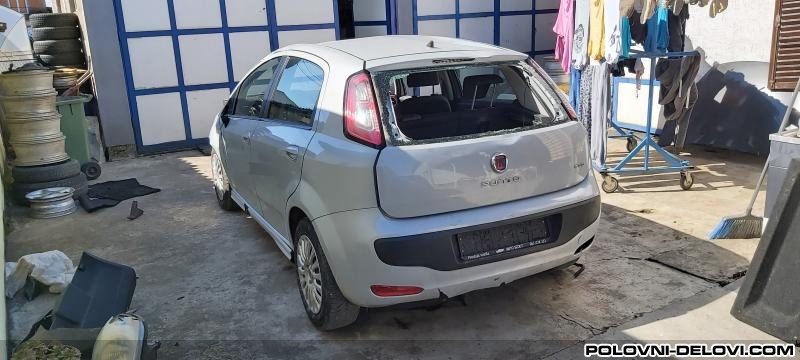 Fiat  Grande Punto Mjtd Kompletan Auto U Delovima