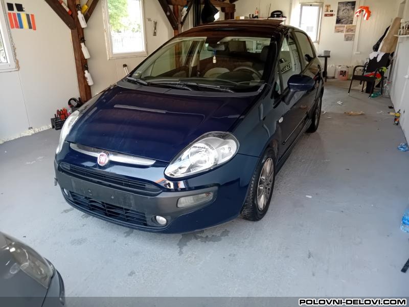 Fiat  Grande Punto Mjtd Kompletan Auto U Delovima