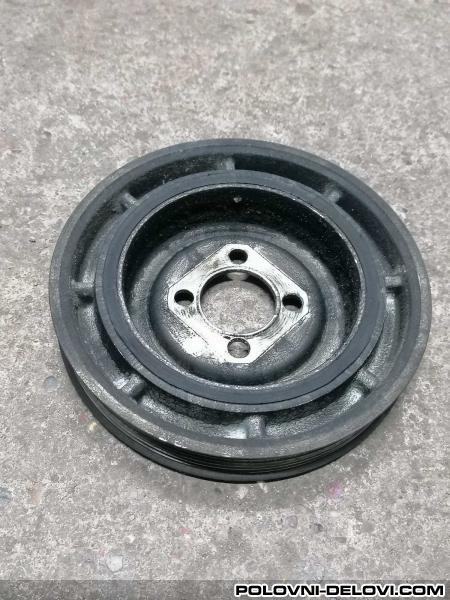 Fiat  Grande Punto  Motor I Delovi Motora