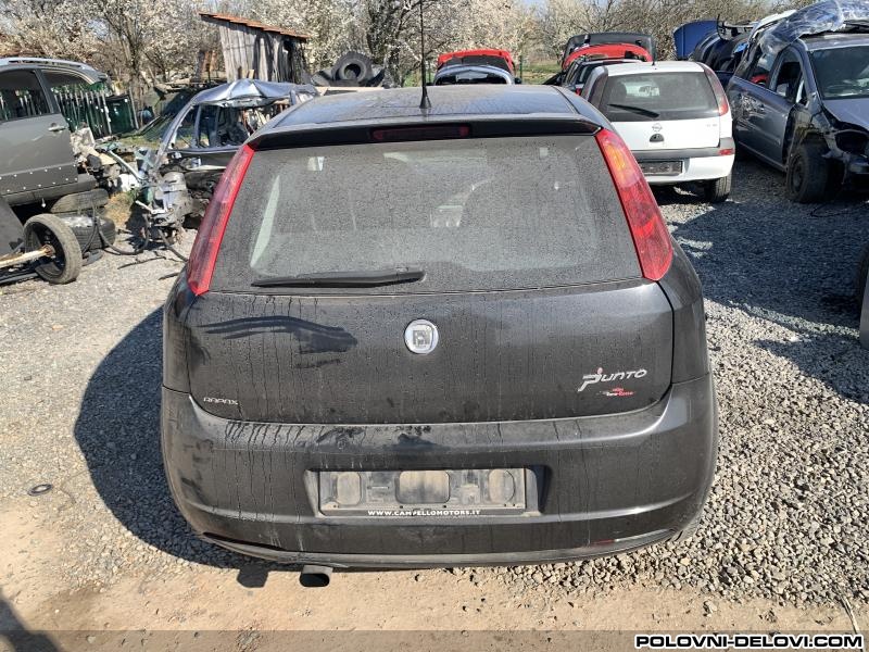 Fiat  Grande Punto Polica Gepeka Enterijer