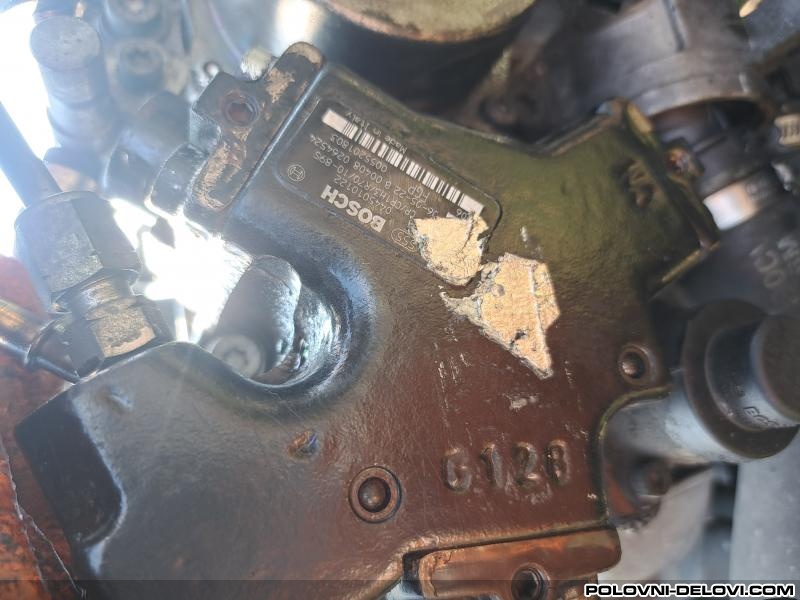 Fiat  Grande Punto Pumpa Visokog P Motor I Delovi Motora