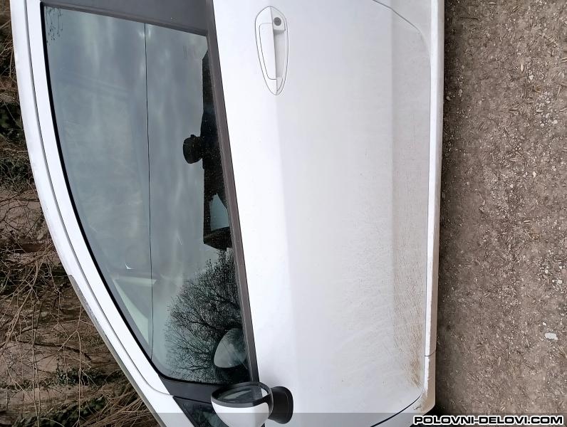 Fiat  Grande Punto  Razni Delovi