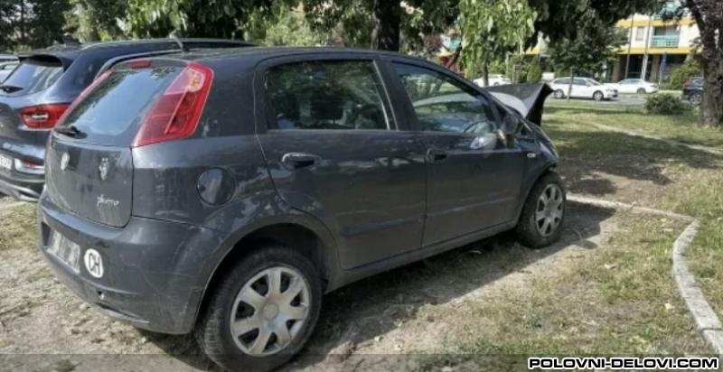Fiat  Grande Punto  Stakla