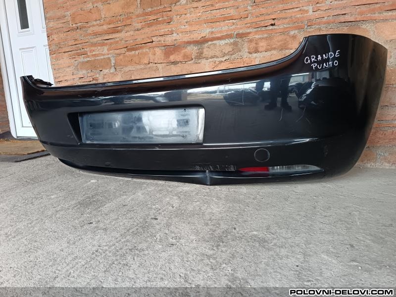 Fiat  Grande Punto Zadnji Branik 05-09
