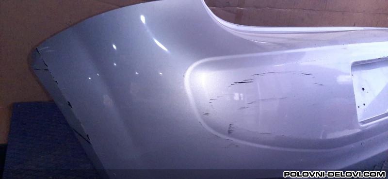 Fiat  Grande Punto Zadnji Branik Karoserija