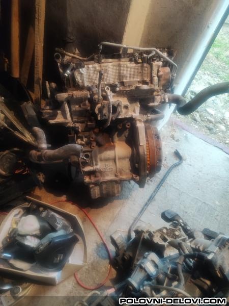 Fiat  Panda  Motor I Delovi Motora