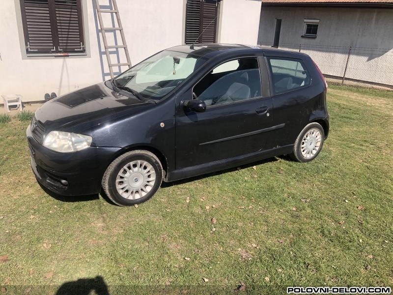 Fiat  Punto 1.2 1.3 1.41.8 1.9 Kompletan Auto U Delovima