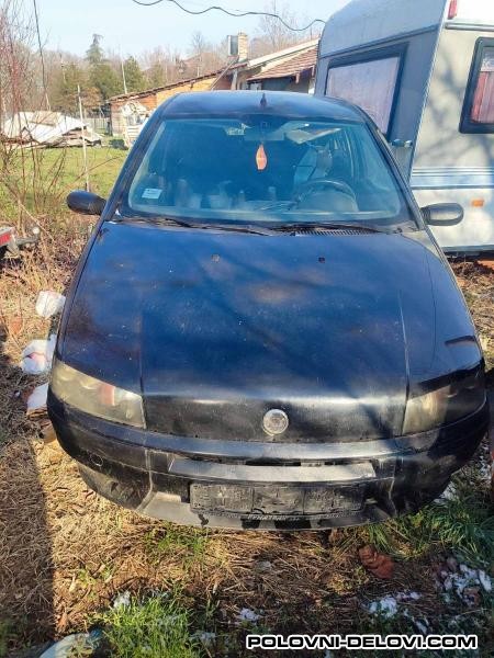 Fiat  Punto 1.2 16v Kompletan Auto U Delovima