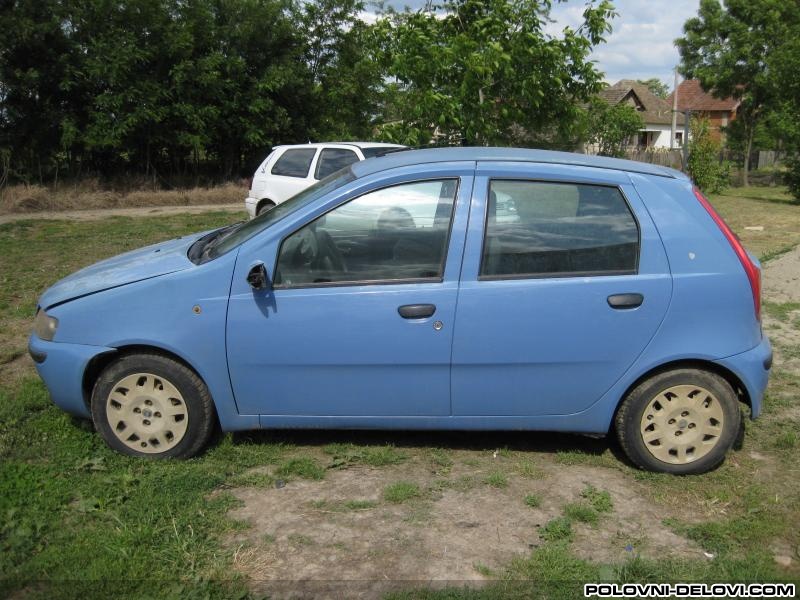 Fiat  Punto 1.2 8v Kompletan Auto U Delovima