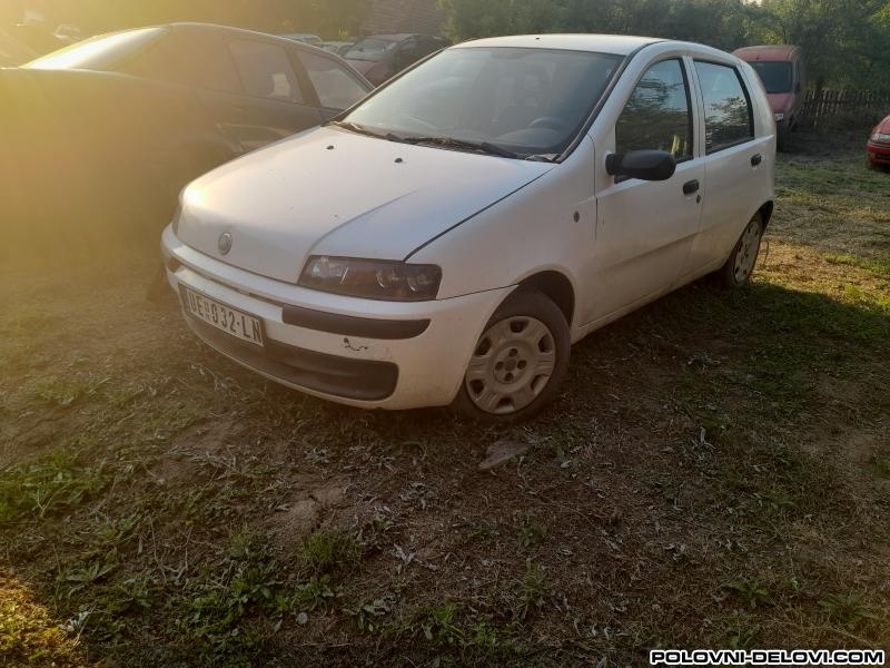 Fiat  Punto 1.9 D Kompletan Auto U Delovima