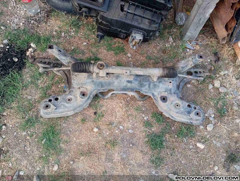 Fiat  Punto 1.9 Jtd Kompletan Auto U Delovima