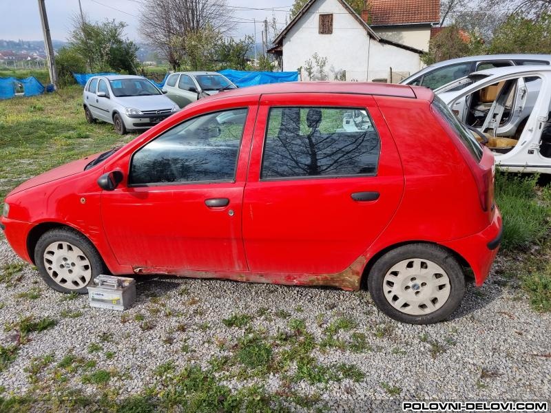 Fiat  Punto 1.9 Jtd Kompletan Auto U Delovima