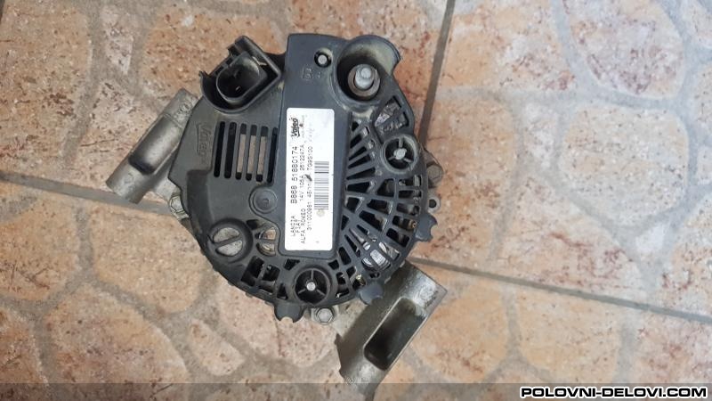 Fiat  Punto Alternatori Kompletan Auto U Delovima