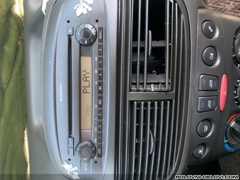 Fiat  Punto  Audio