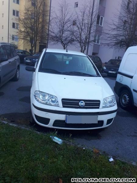 Fiat  Punto Kompletan Auto Kompletan Auto U Delovima