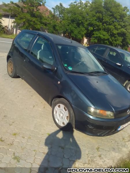 Fiat  Punto  Kompletan Auto U Delovima