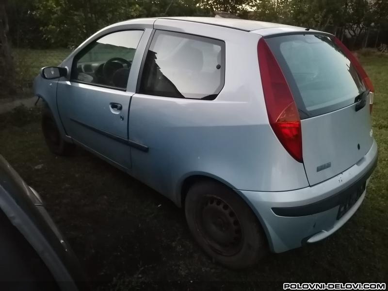 Fiat  Punto  Kompletan Auto U Delovima