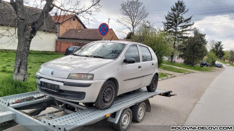 Fiat  Punto  Kompletan Auto U Delovima