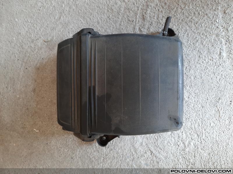 Fiat  Punto  Motor I Delovi Motora