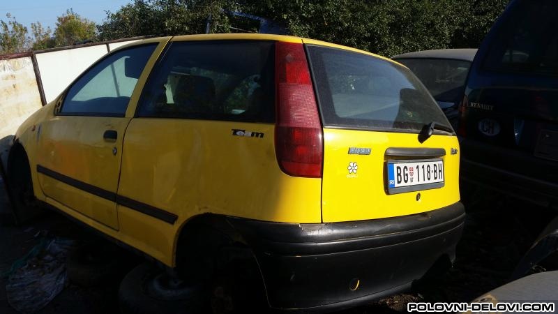 Fiat  Punto PUNTO 1 2 Kompletan Auto U Delovima
