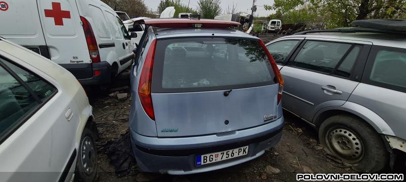 Fiat  Punto Polovni Delovi Kompletan Auto U Delovima