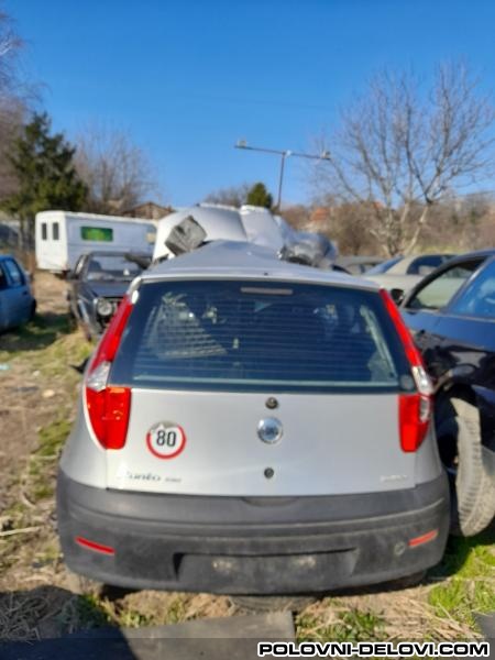 Fiat  Punto  Razni Delovi