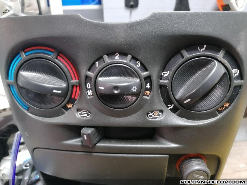 Fiat  Punto  Razni Delovi