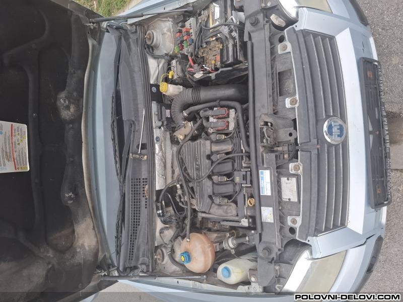 Fiat  Stilo 1.6 Benzin Razni Delovi