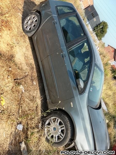 Fiat  Stilo 1.9 JTD Kompletan Auto U Delovima