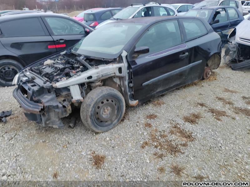 Fiat  Stilo 1.9 Jtd Kompletan Auto U Delovima