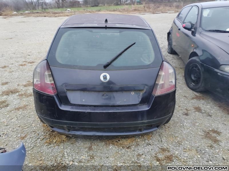 Fiat  Stilo 1.9 Jtd Kompletan Auto U Delovima