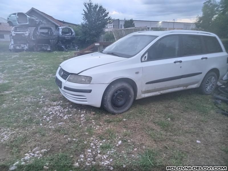 Fiat  Stilo 1.9  Kompletan Auto U Delovima