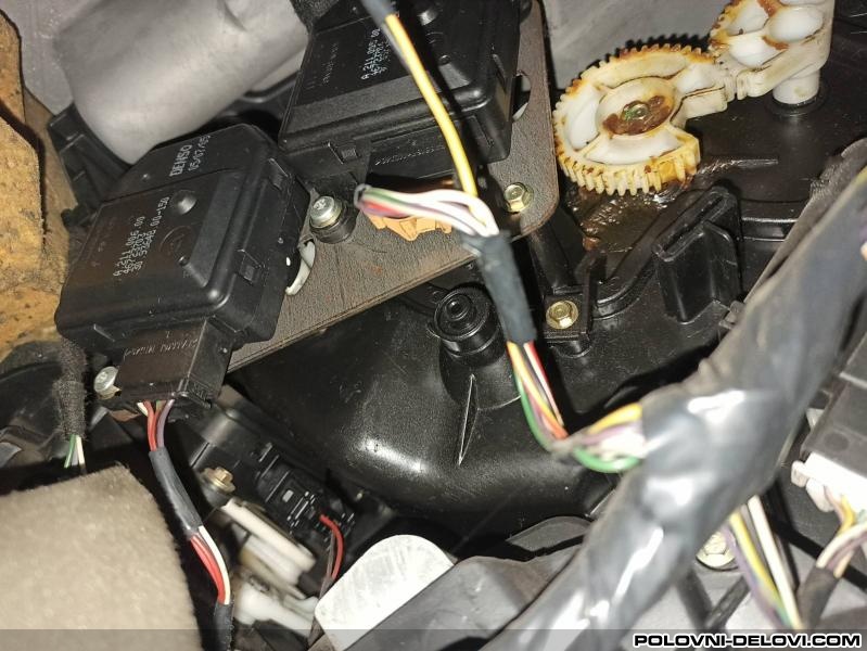 Fiat  Stilo 1.9JTD Rashladni Sistem