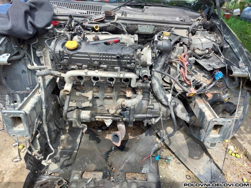 Fiat  Stilo 1.9jtd 85kw Motor I Delovi Motora
