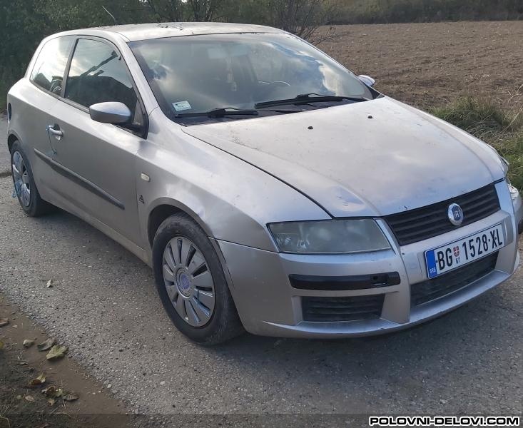 Fiat  Stilo Benzin Kompletan Auto U Delovima