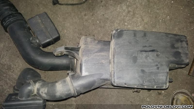Fiat  Stilo KUCISTE FIL.VAZ.1.6 Kompletan Auto U Delovima