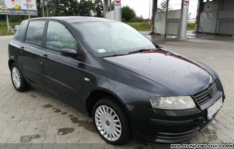 Fiat  Stilo  Kompletan Auto U Delovima