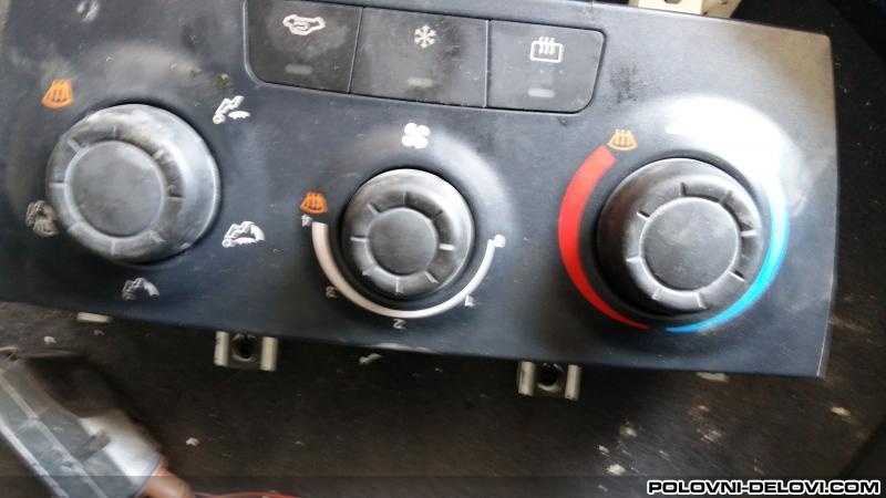 Fiat  Stilo Konzola Manuelna Kl. Kompletan Auto U Delovima