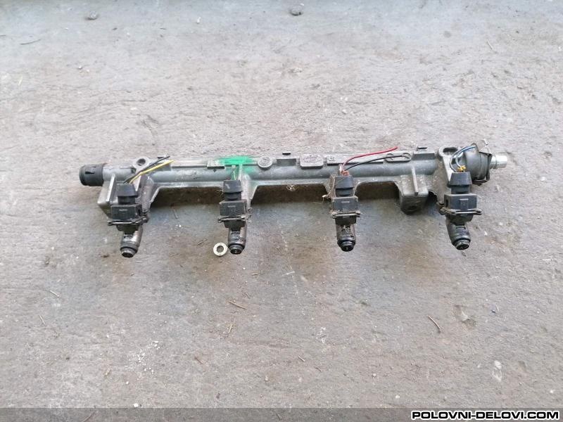 Fiat  Stilo  Motor I Delovi Motora