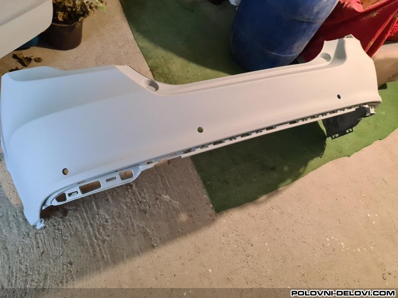 Fiat  Tipo  Karoserija