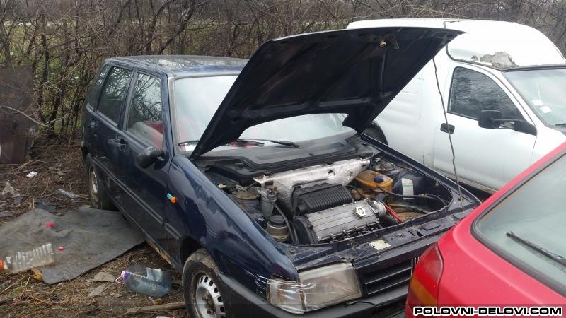 Fiat  Uno Polovni Delovi Kompletan Auto U Delovima