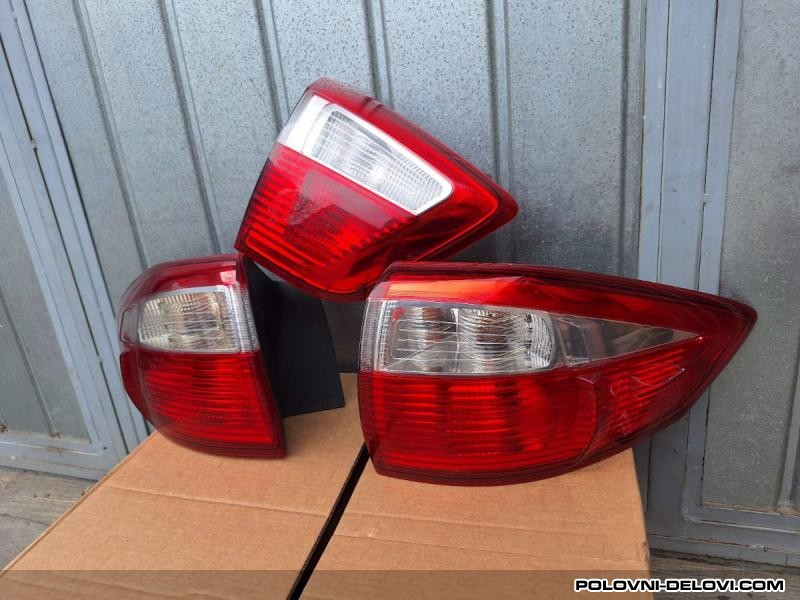 Ford  C-Max  Svetla I Signalizacija