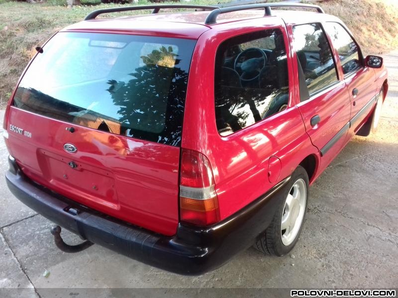 Ford  Escort BEOGRAD Kompletan Auto U Delovima