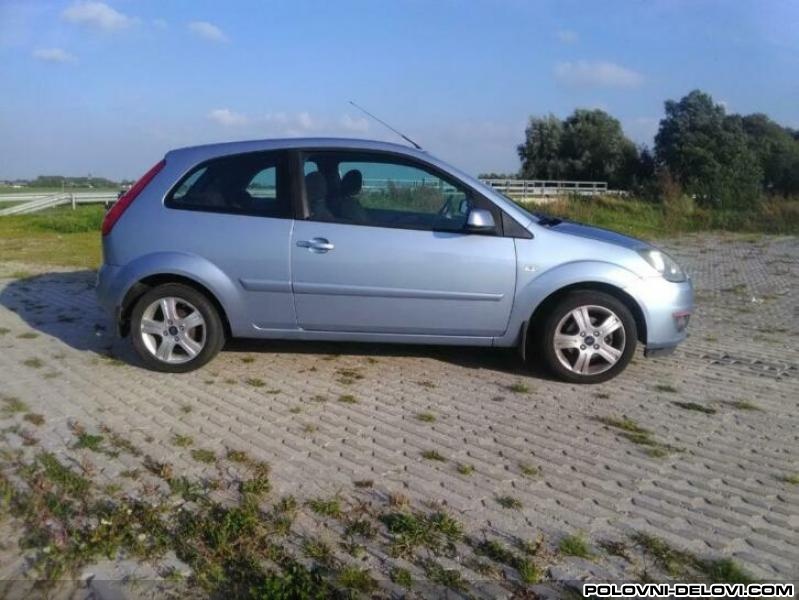 Ford  Fiesta 1.3b... Kompletan Auto U Delovima